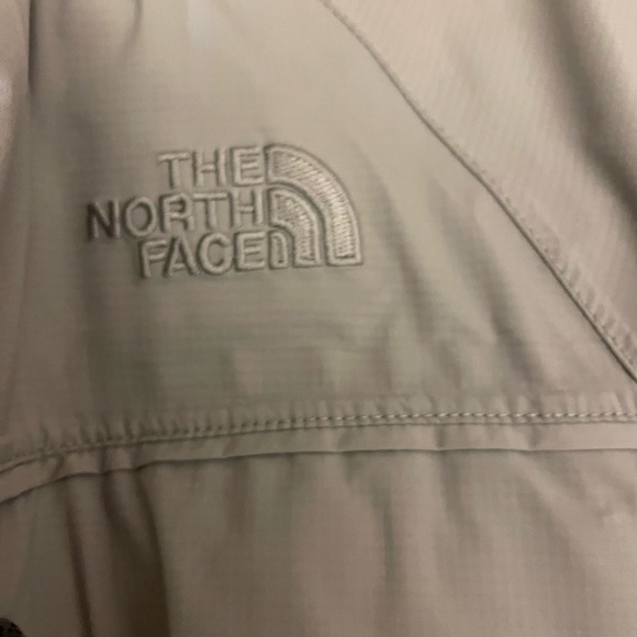 North face long rain coat ! Worn 4times ! - Picture 3 of 3